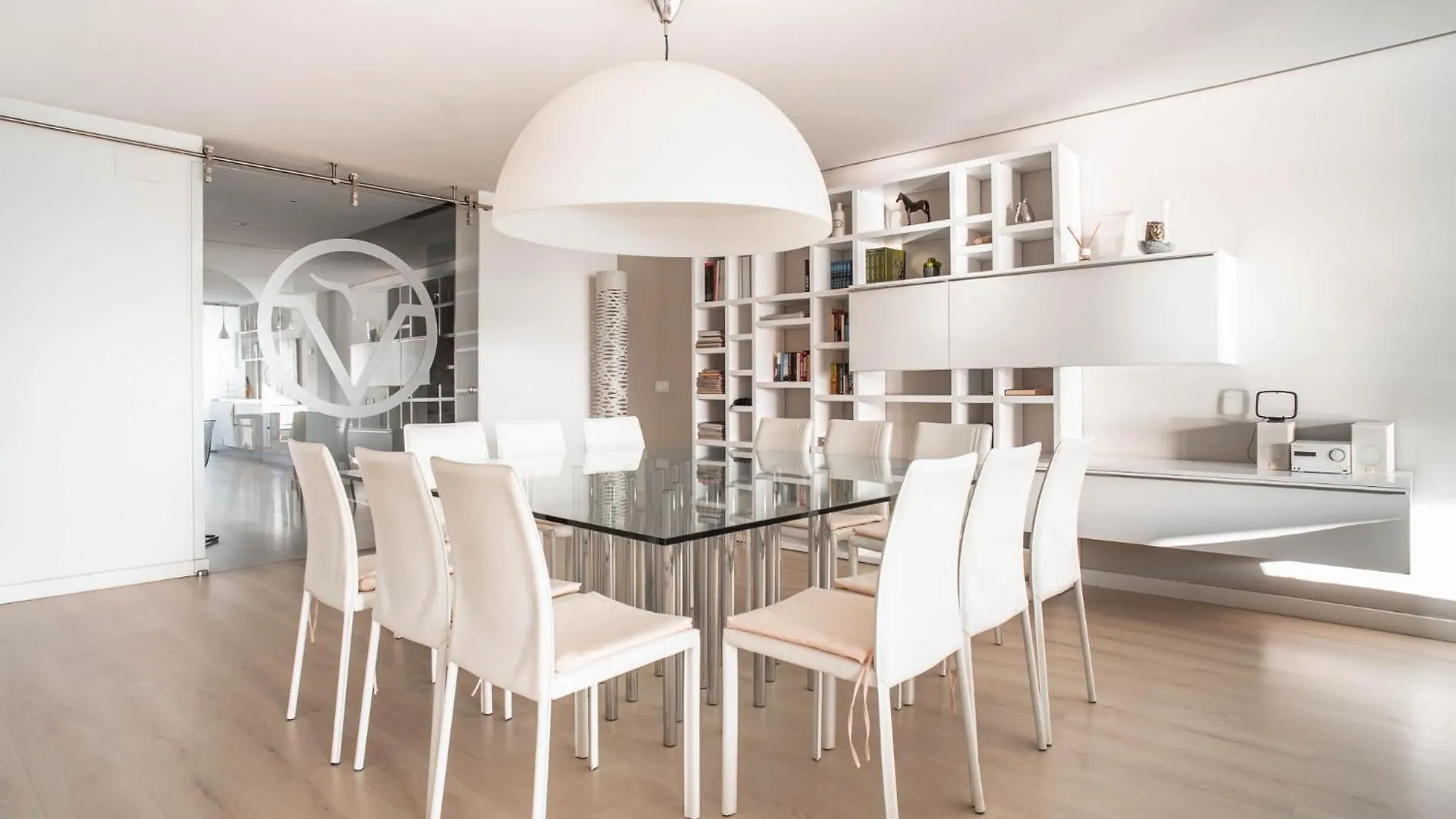 Luxury Sea View Apartment In Puerto De Alcudia