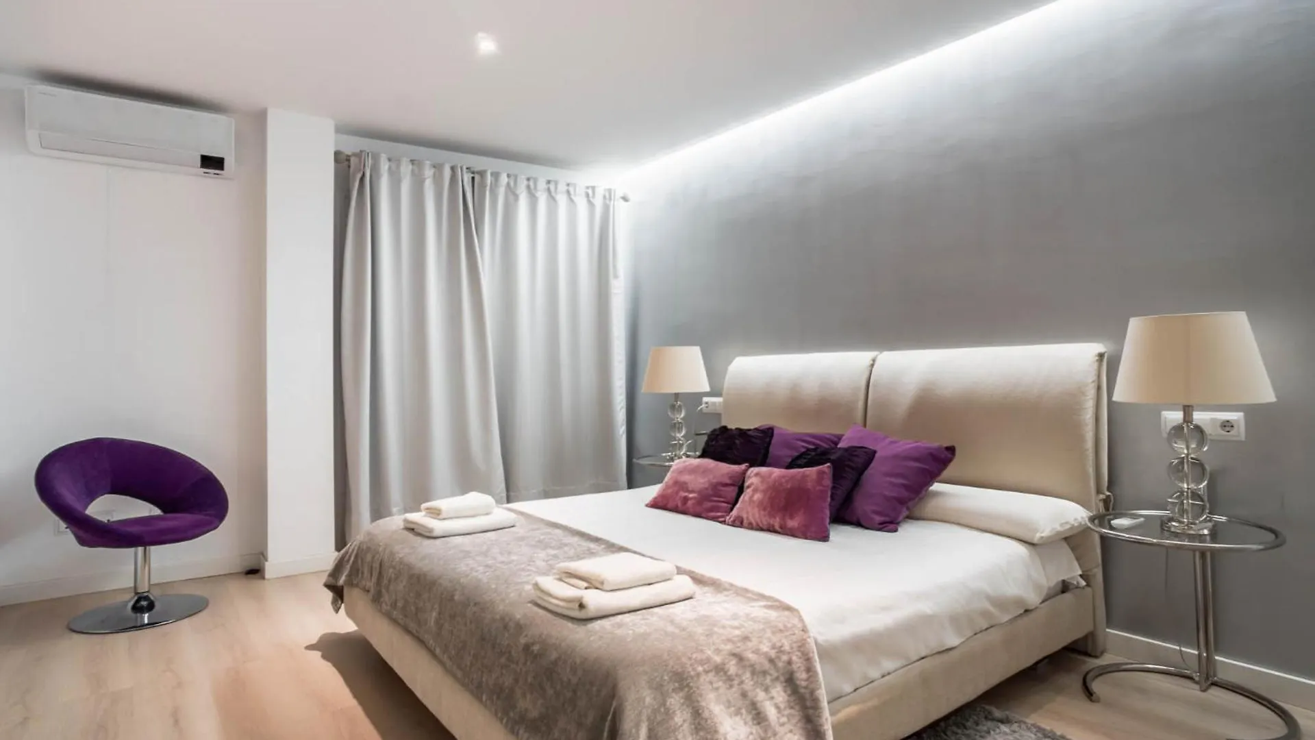 Luxury Sea View Apartment In Puerto De Alcudia 0*, אלקודיה